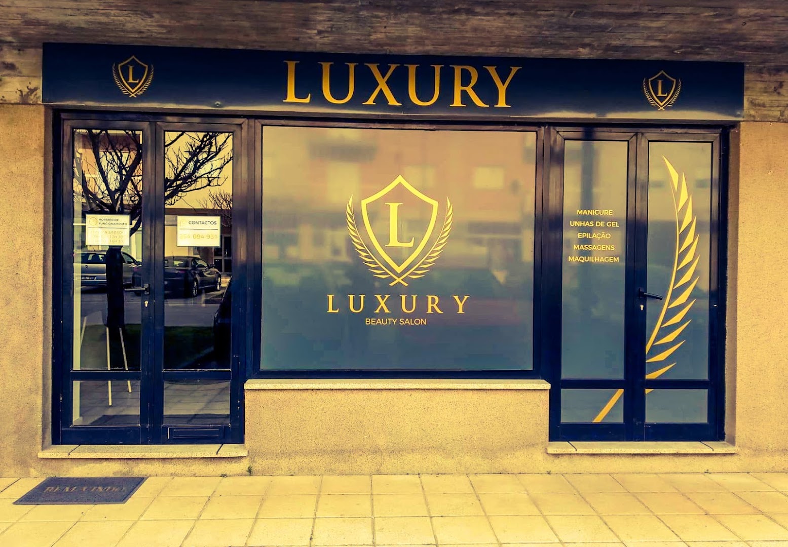 LUXURY · Fotos 1